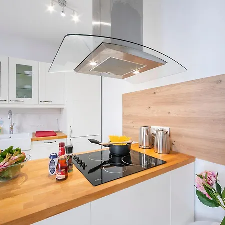 Daire Picasso - Old Town - Happy