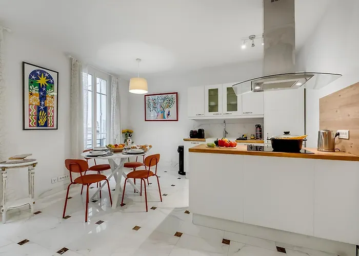 Picasso - Old Town - Happy * אנטיב